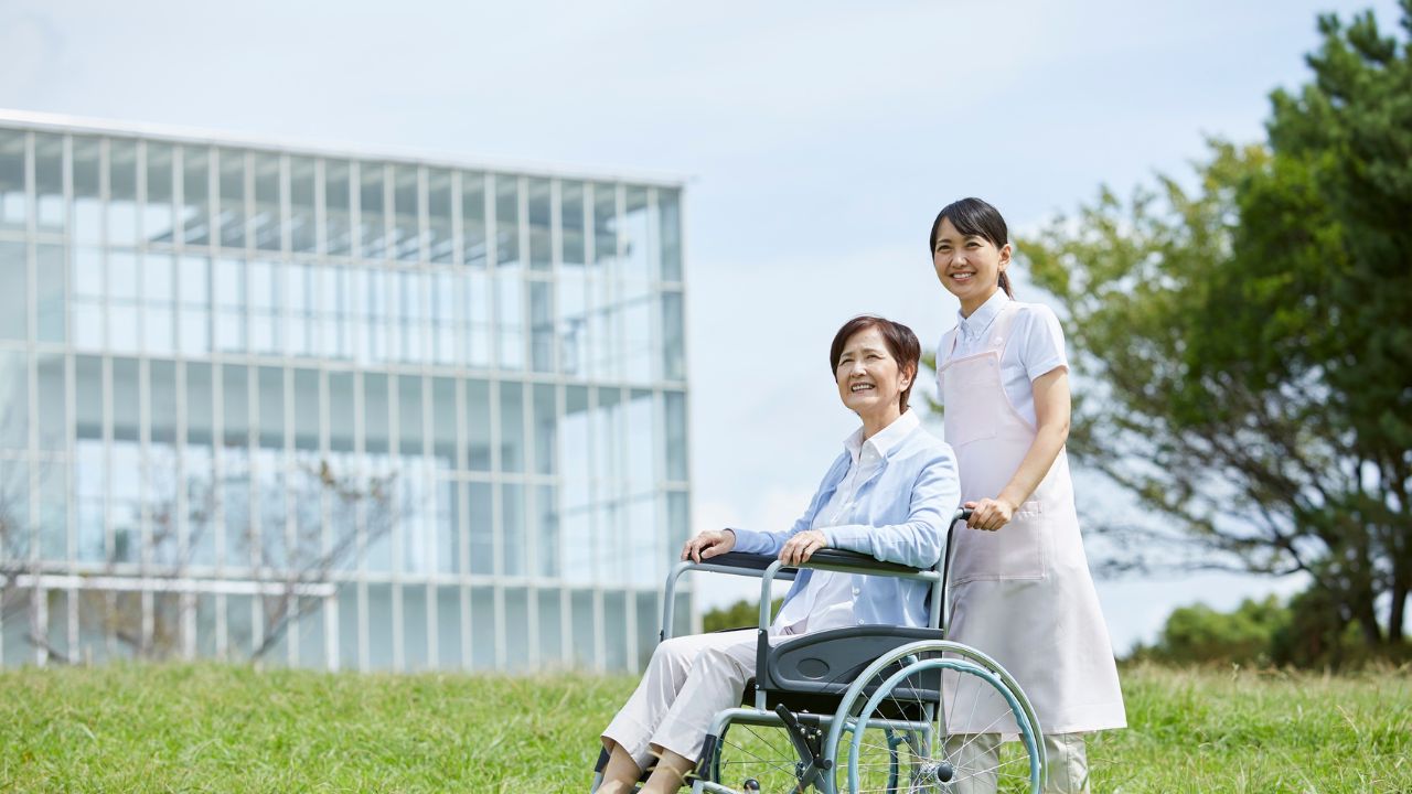 介護分野で働く特定技能外国人